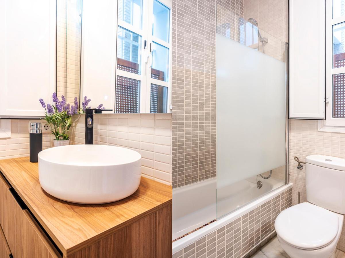 Alohamundi Velarde II Apartment Seville Luaran gambar